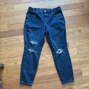Women's Distressed Blue Jeans